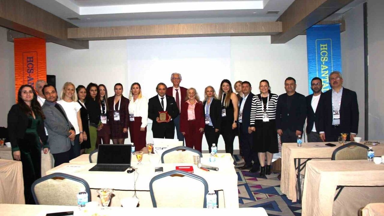 Acil Tıp Eğitiminde Dijitalleşme Çalışması 16. Uluslararası Kongrede İkincilik Ödülü Aldı