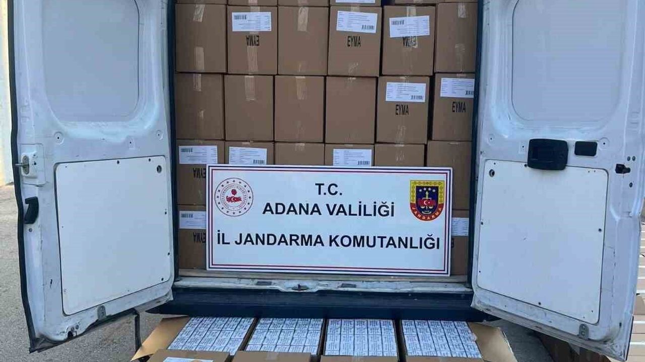 Adana'da jandarma 2 milyon 270 bin kaçak makaron ele geçirdi