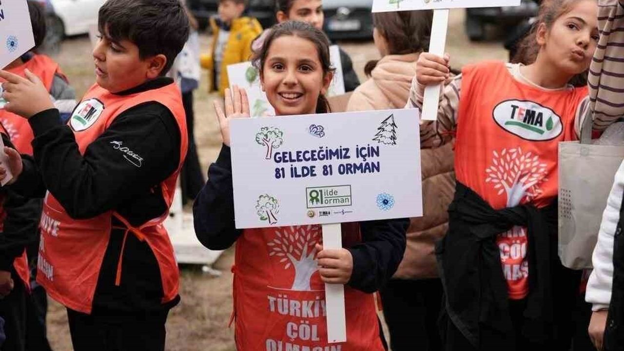 Adana Kuzgun'da 81 İlde 81 Orman ile 25 bin fidan dikildi