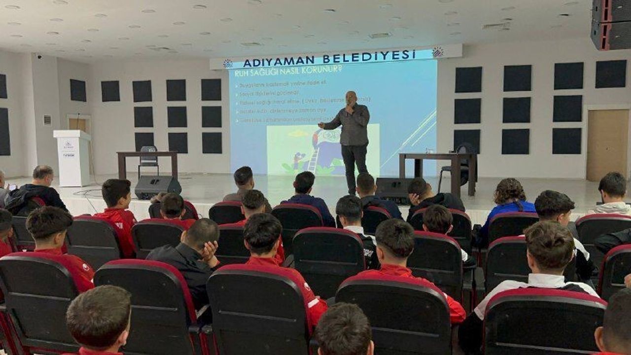 Adıyaman Belediyespor altyapısına kapsamlı sağlık bilgilendirmesi