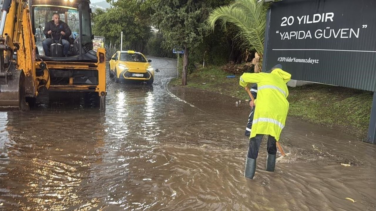 AFAD ve Yerel Ekipler Muğla'daki Sağanaklara Karşı Teyakkuzda