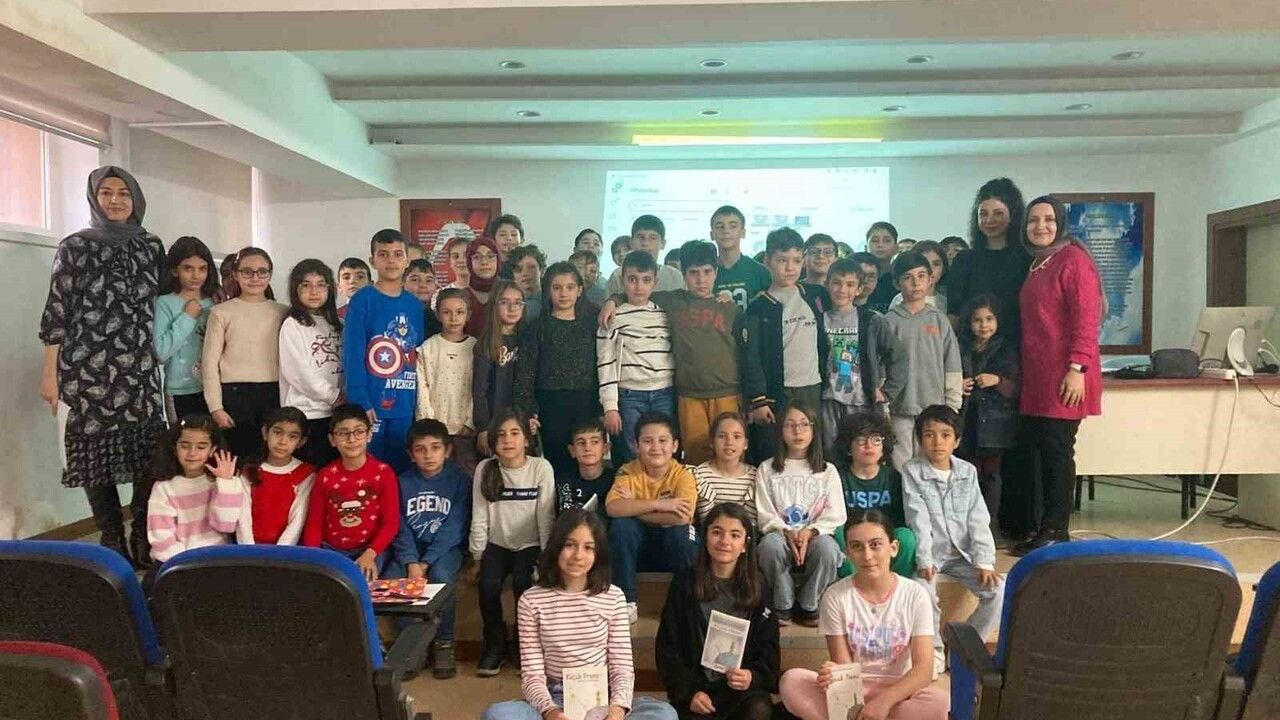 Afyonkarahisar BİLSEM'in 'Bibliyoterapi' Projesi Okuma Kültürüne Katkı Sağladı