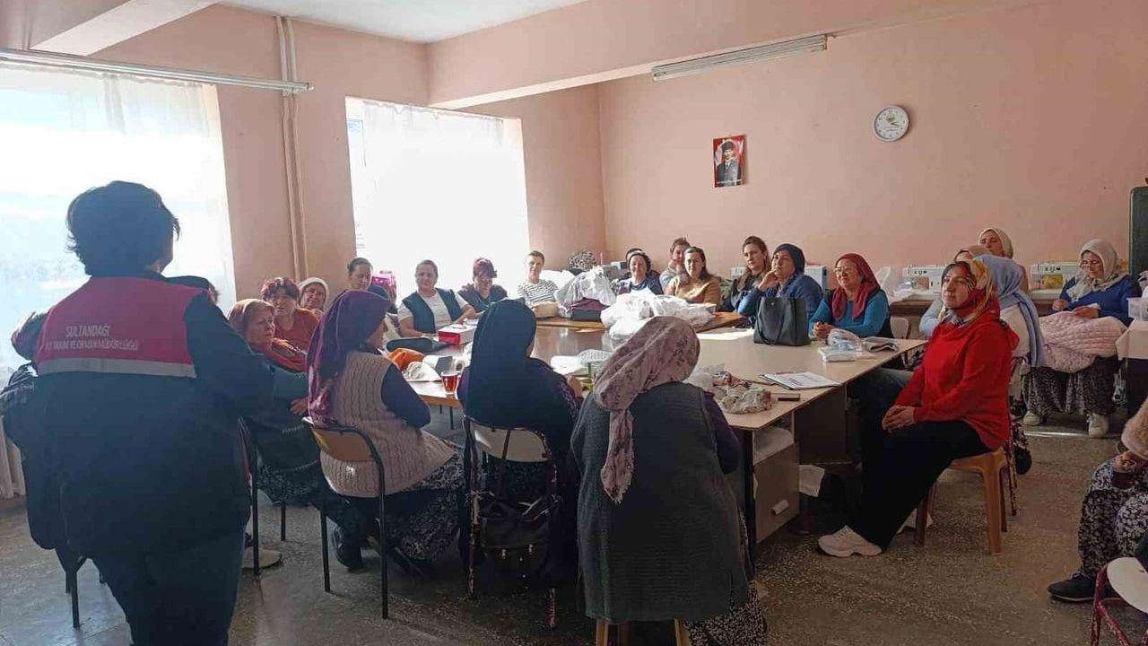 Afyonkarahisar'da 2025'te 512 çiftçi toplantısı düzenlendi