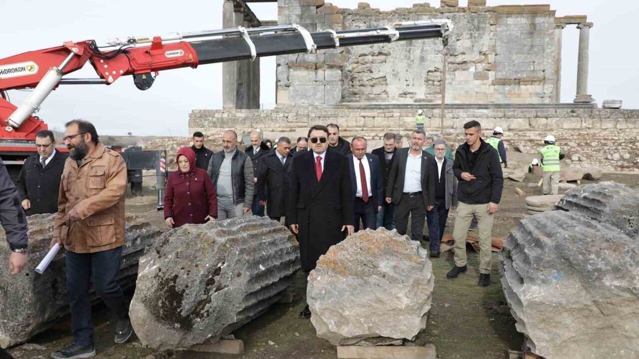 Aizanoi Antik Kenti’nde kazı ve restorasyon çalışmaları sürüyor