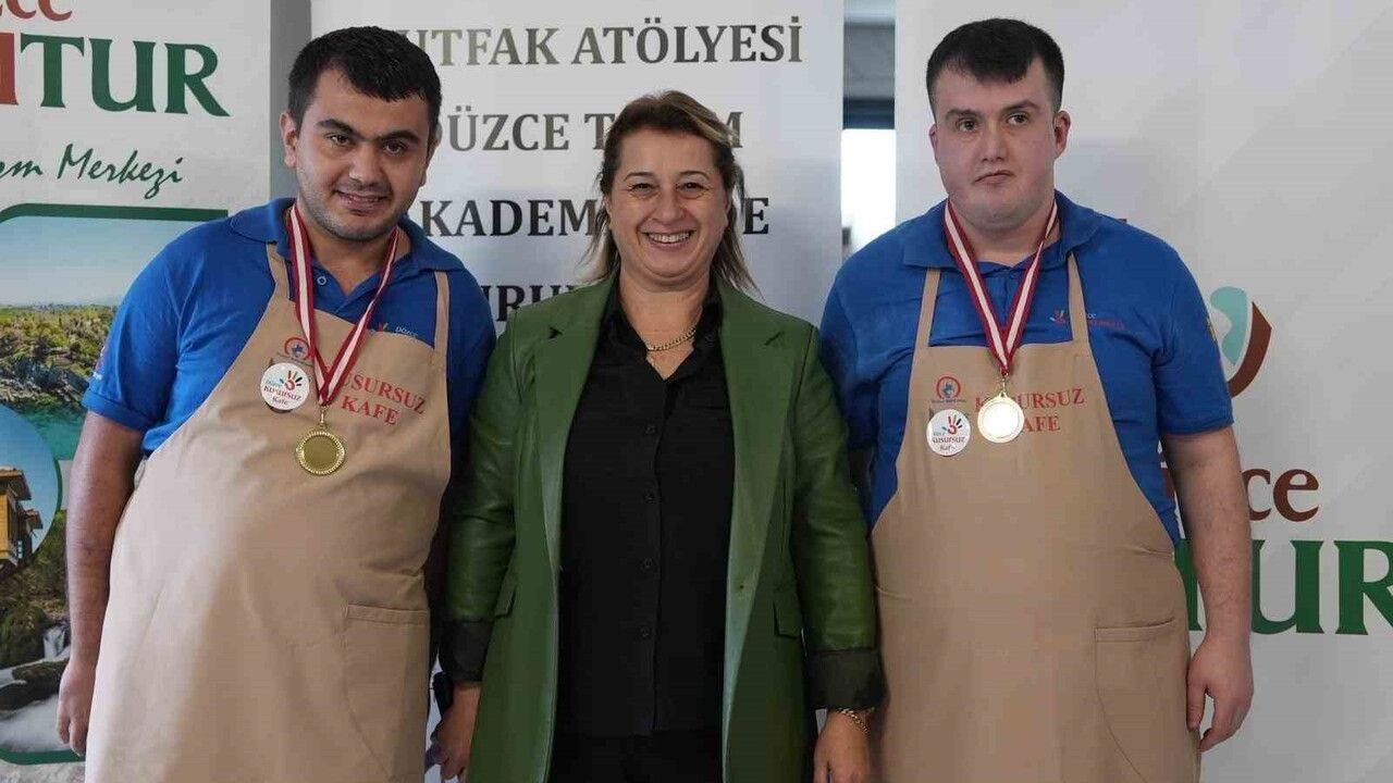 Akademide Kusursuz Rekabet: Kusursuz Kafe'nin Pizza Yarışı