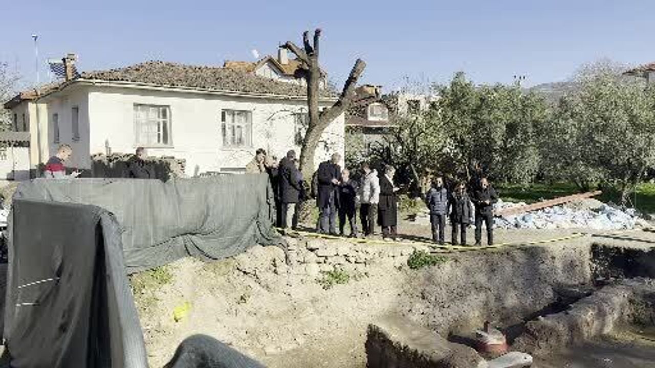 Alman Cumhurbaşkanı Cristian Wolf İznik’in tarihini gezdi