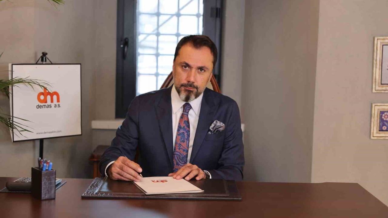 Altında yılsonu hareketliliği: Belirsizlikler altını öne çıkarıyor