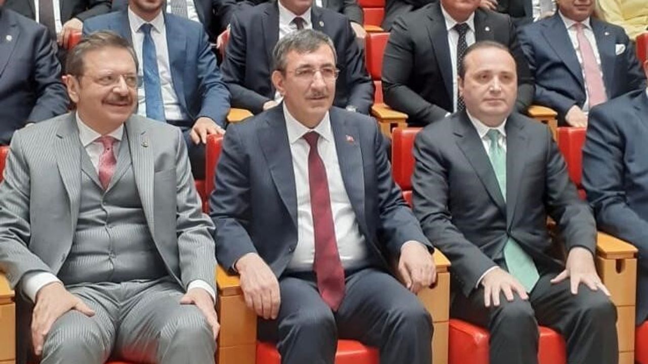 ALTSO Başkanı Eray Erdem, TOBB Toplantısında Alanya’nın Taleplerini Dile Getirdi