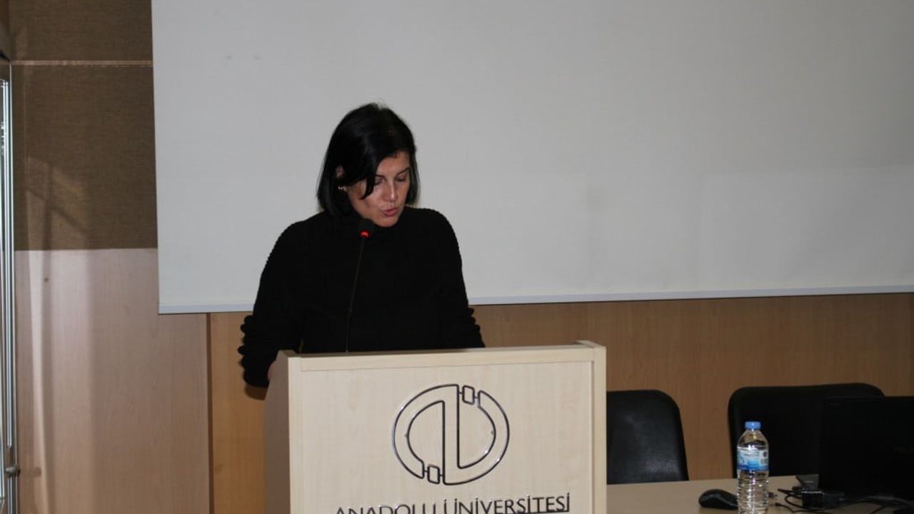 Anadolu Üniversitesi'nde Antik Çağ’da Seramik Kaplar Işığında Yemek Kültürü semineri