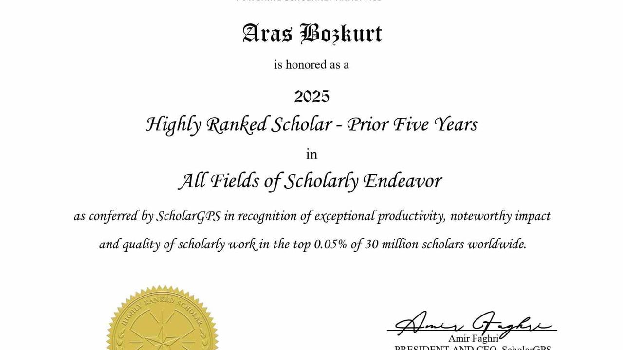 Anadolu Üniversitesi’nden global başarı: Prof. Dr. Aras Bozkurt uzaktan eğitimde dünya 1.’si