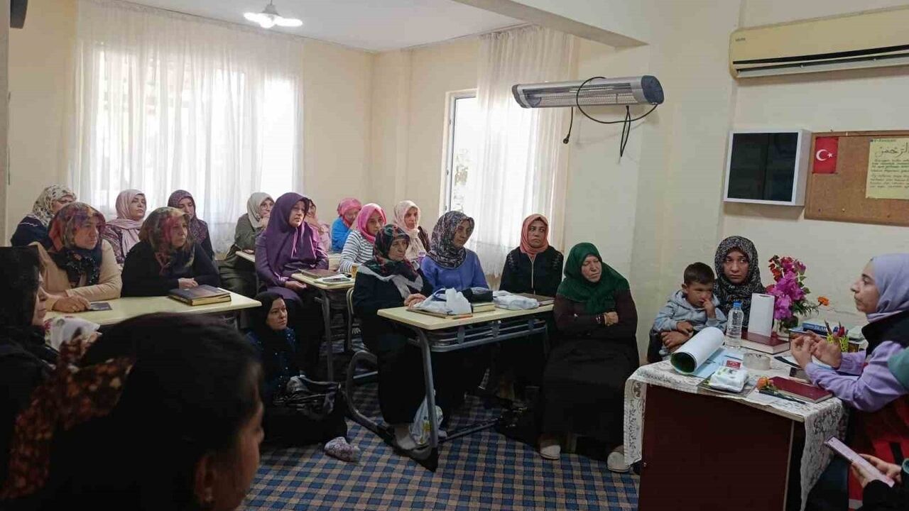 Anamur’da ‘Değerleriyle Güçlü Ailem’ projesi devam ediyor