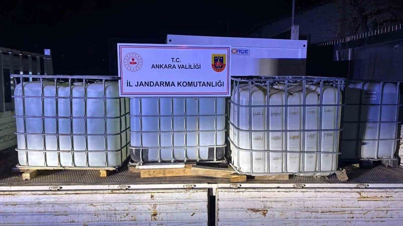 Ankara'da 5 ton etil alkole el konuldu; 2 kişi gözaltında