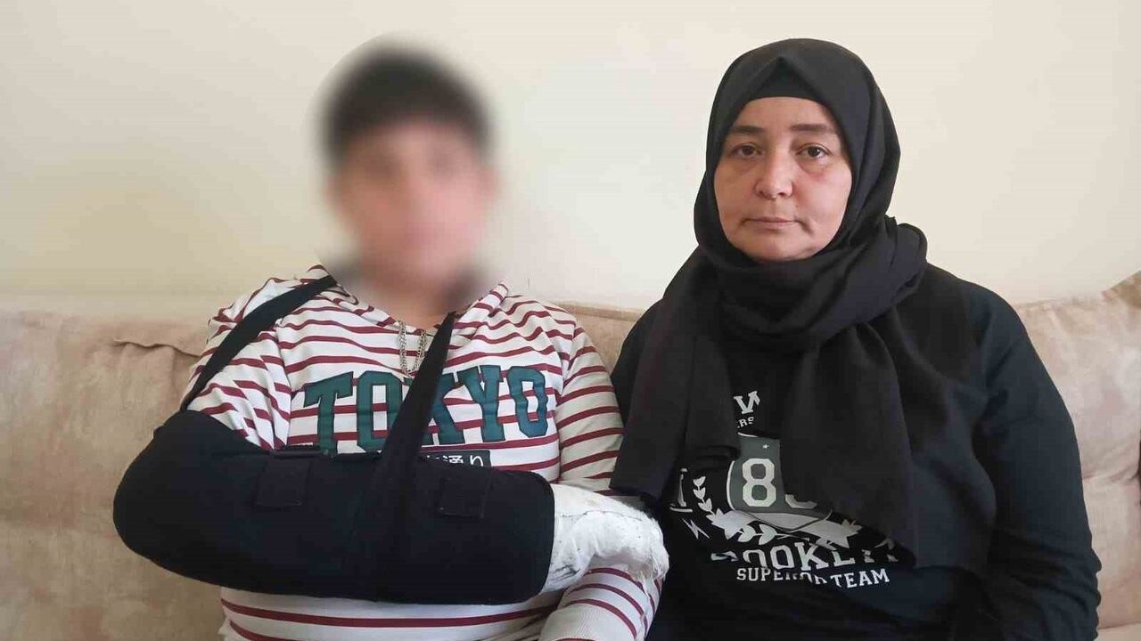 Ankara Sincan'da Ortaokulda Şiddet: 15 Yaşındaki Öğrencinin 12 Yaşındaki Arkadaşına Saldırısı