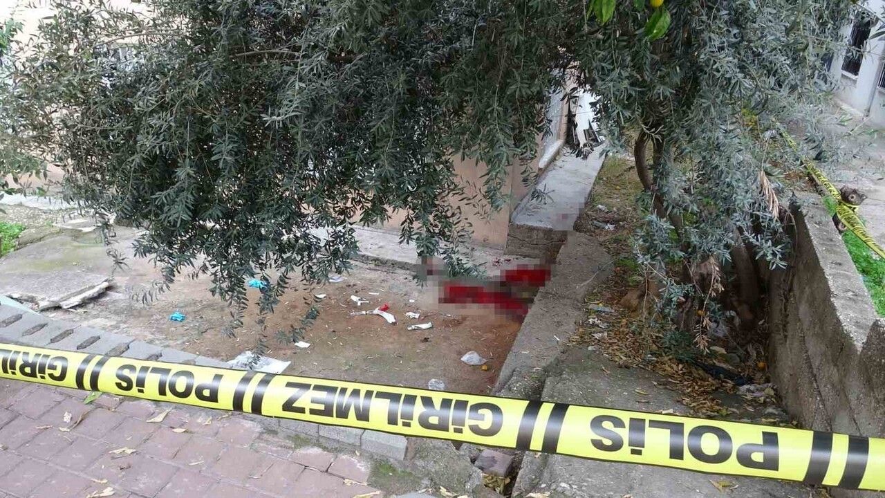 Antalya’da odun kesimi sırasında testereye kaptıran 76 yaşındaki adam ağır yaralandı