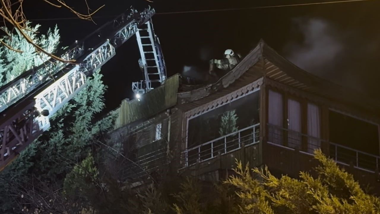 Arnavutköy Boğazköy'de bacada yangın paniği