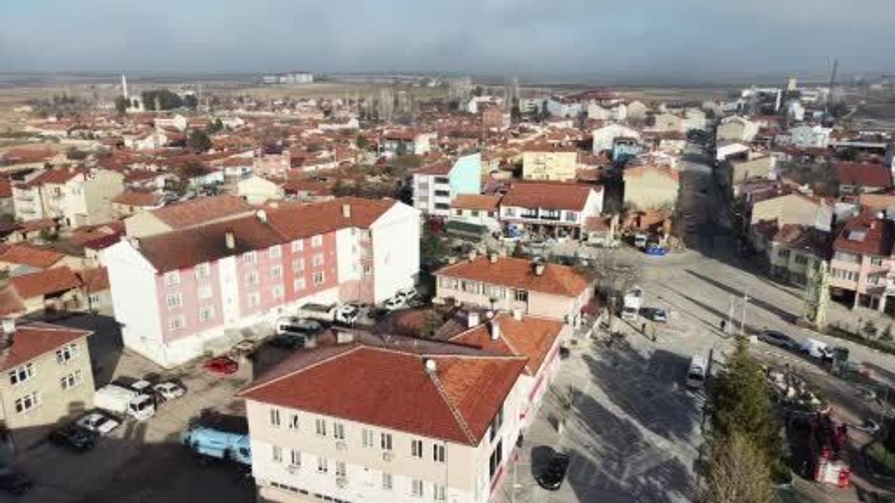 Aslanapa ilçesi doğal gaza kavuştu