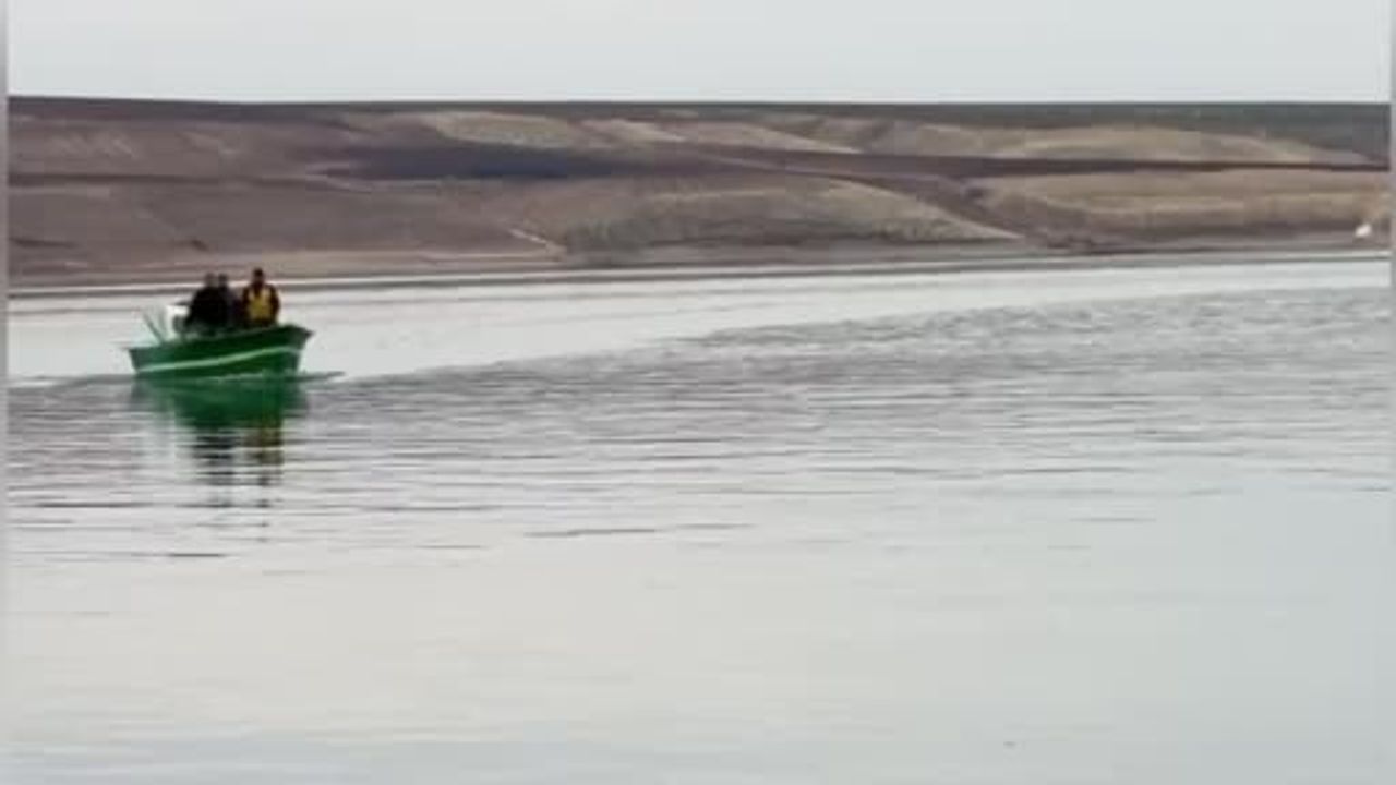 Atatürk Barajı’nda tekne alabora oldu: 1 kişi kayıp