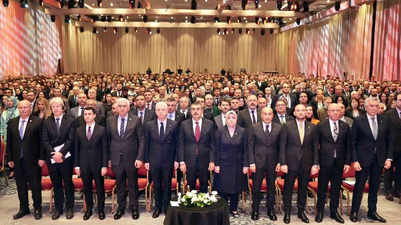 ATO Başkanı Baran: Dönüşümün kazananı nitelikli insan kaynağı yetiştiren ülkeler olacak