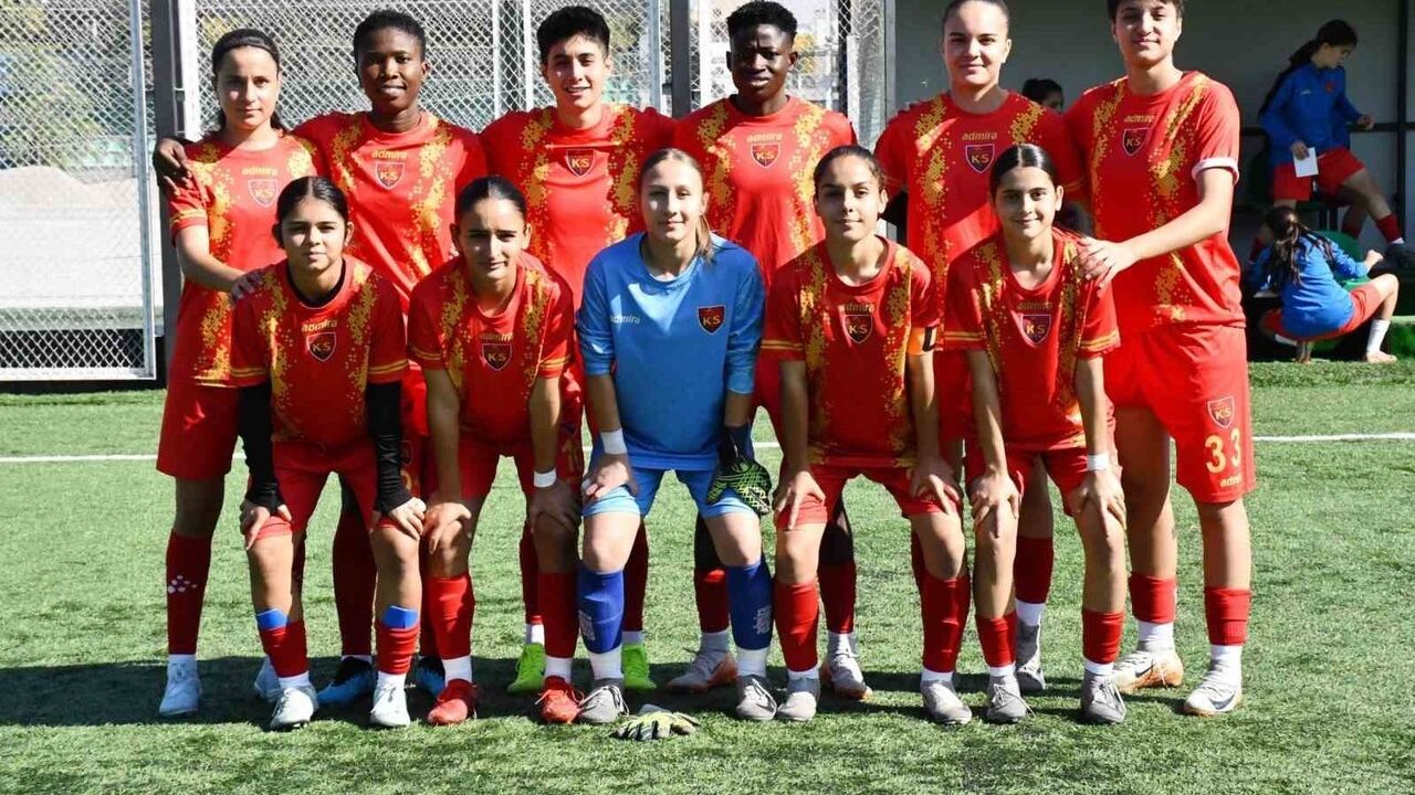 Auran Kayseri Kadın FK, Gaziantep Asyaspor’u 13-0 yendi