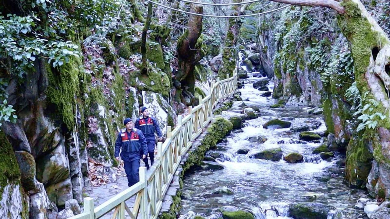 Ayazma Pınarı Tabiat Parkı jandarmanın korumasında