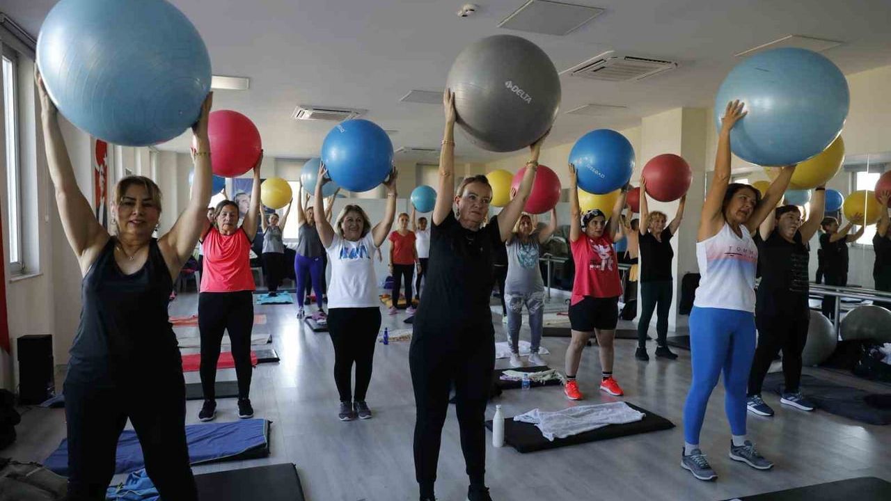 Aydın Büyükşehir’den Güz Dönemi: Ücretsiz Pilates ve Zumba