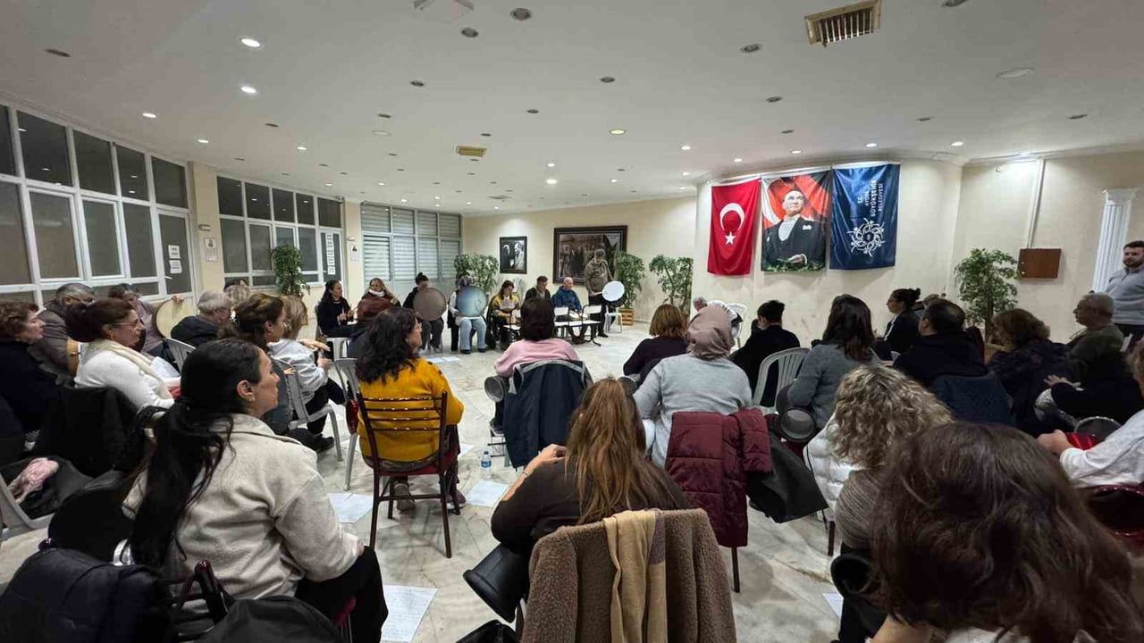 Aydın Büyükşehir'den Ücretsiz Ritim Kulübüyle Sanat Buluşması