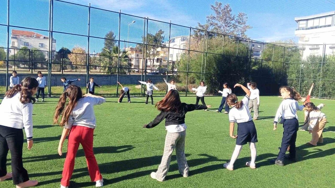 Aydın'da İlkokullarda Spor Kültürü Erken Yaşta Kazandırılıyor