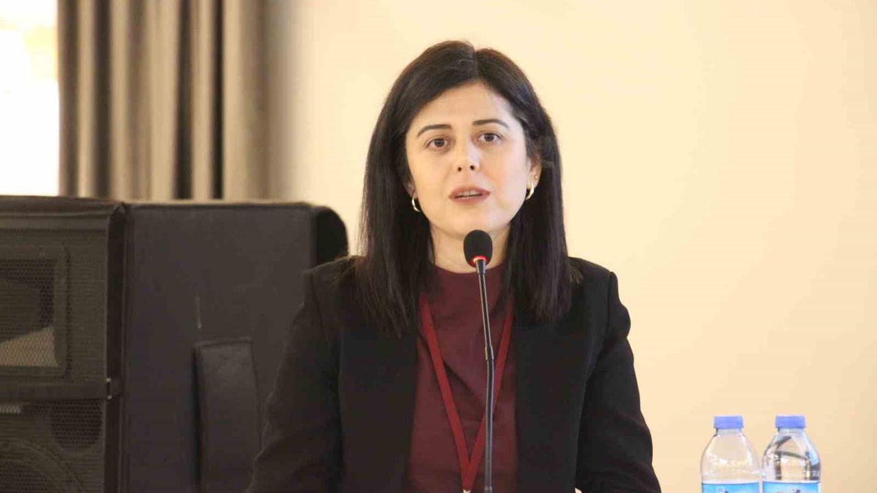 Aydın'da süt çiftliklerinin iklim dayanıklılığı ele alındı