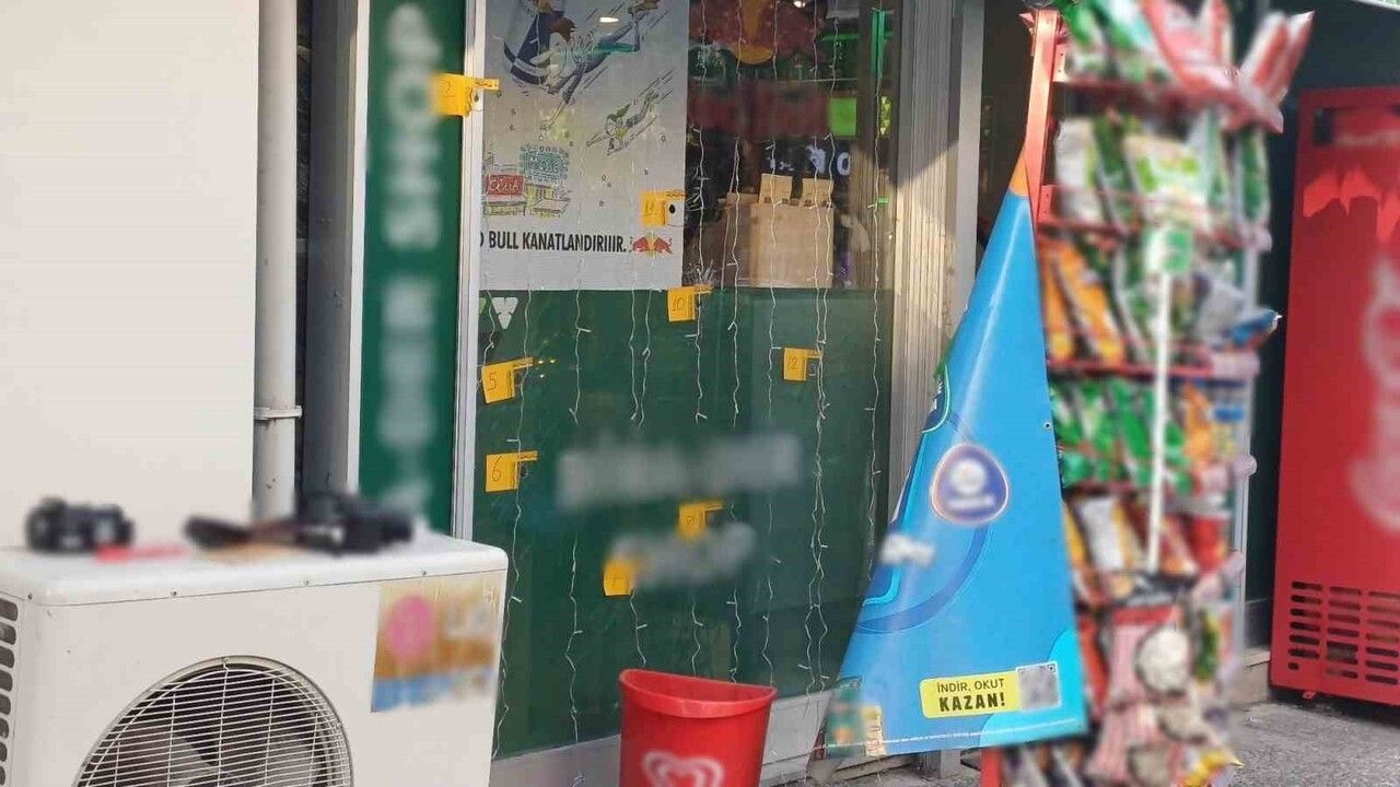Aydın Efeler'de işyerine silahlı saldırı: Dükkan 12 kurşunla vuruldu