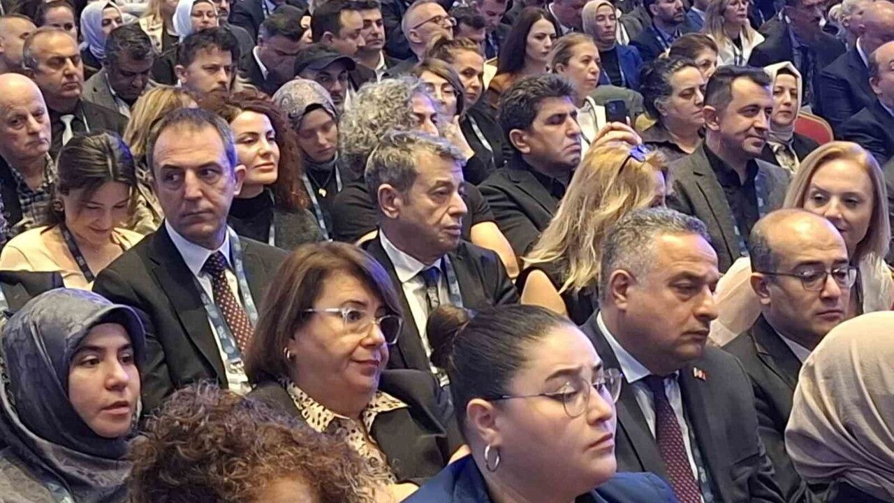 AYESOB Başkanı Künkcü, Türkiye Yüzyılı Mesleki ve Teknik Eğitim Zirvesi'nde Aydın'ı Temsil Etti