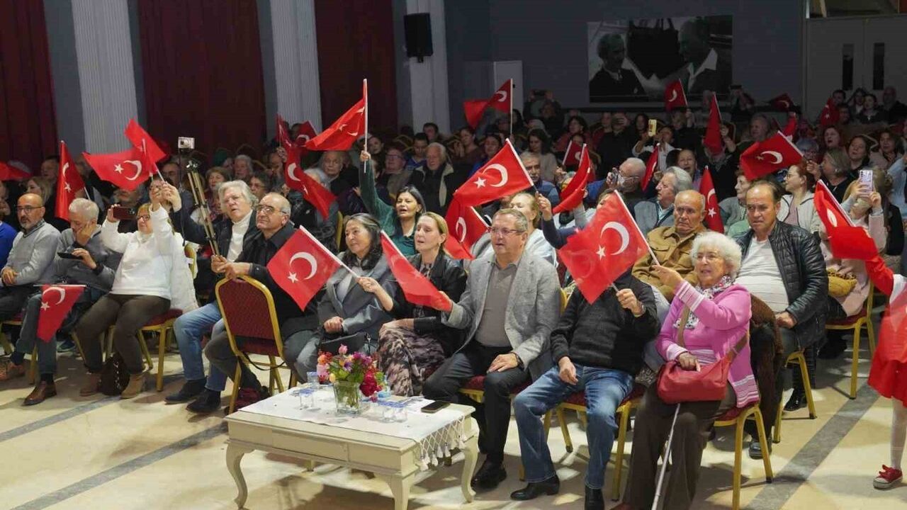 Ayvalık'ta Türkülerle Kurtuluş Destanı konseri