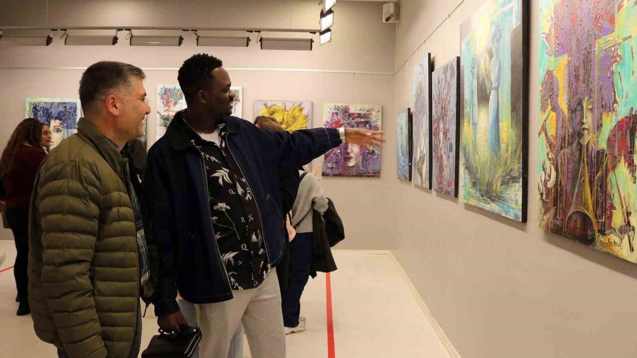 Azmi Atilla'ın 'Anadolu’nun Derinlerinden İlham Alan Sanat' sergisi SANKO'da