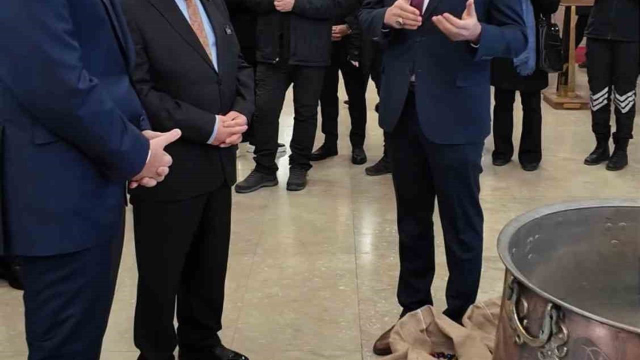 Bakan Ersoy Ankara'da Mesir Macunu geleneğini tanıttı
