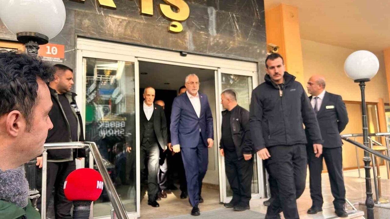 Bakan Işıkhan: TÜRK-İŞ komisyona katılmama gerekçelerini yineledi