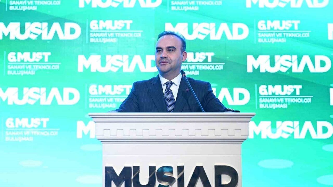 Bakan Kacır: 4 yeni sanayi koridoru ve planlı sanayi alanlarında genişleme