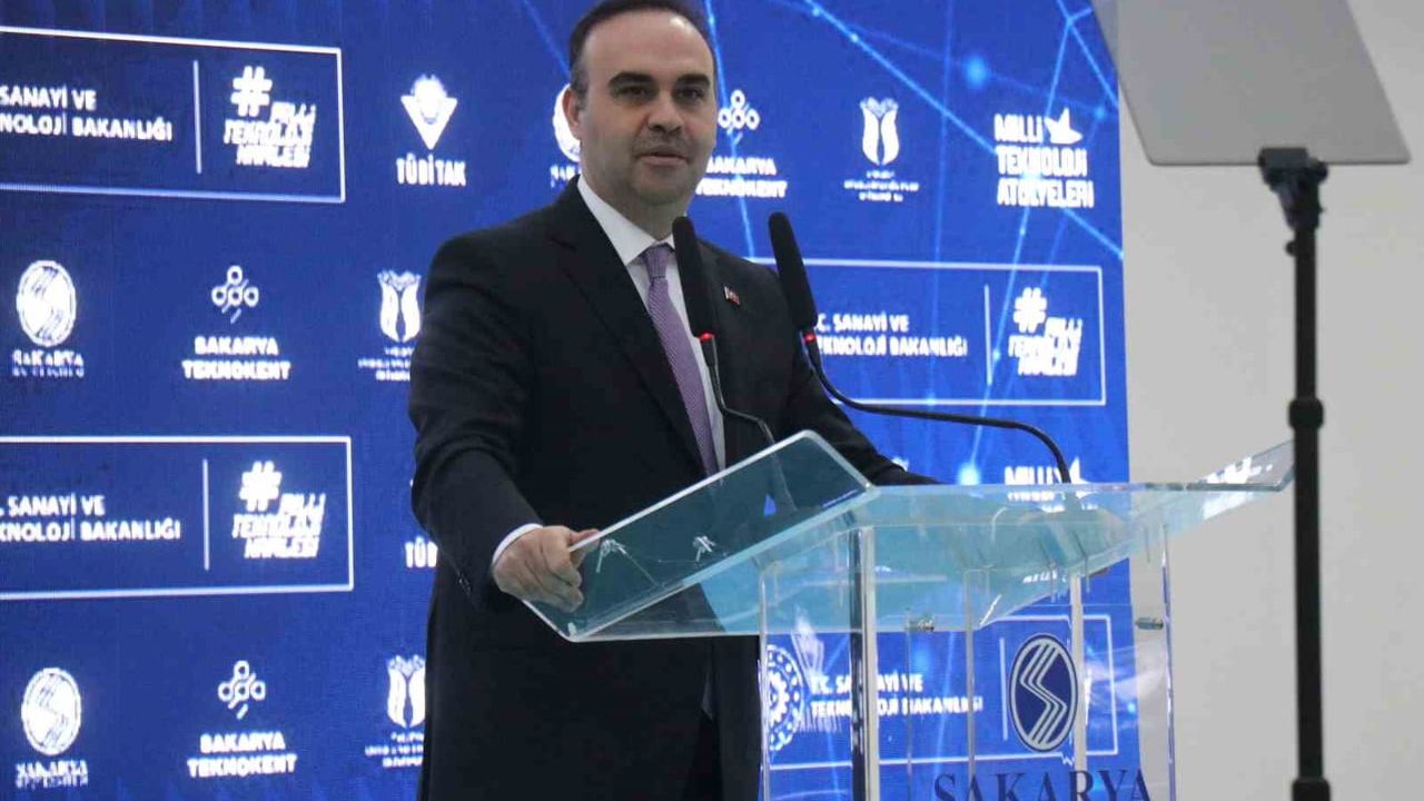Bakan Kacır: Türkiye teknoloji girişimciliğinde Avrupa'nın parlayan yıldızı