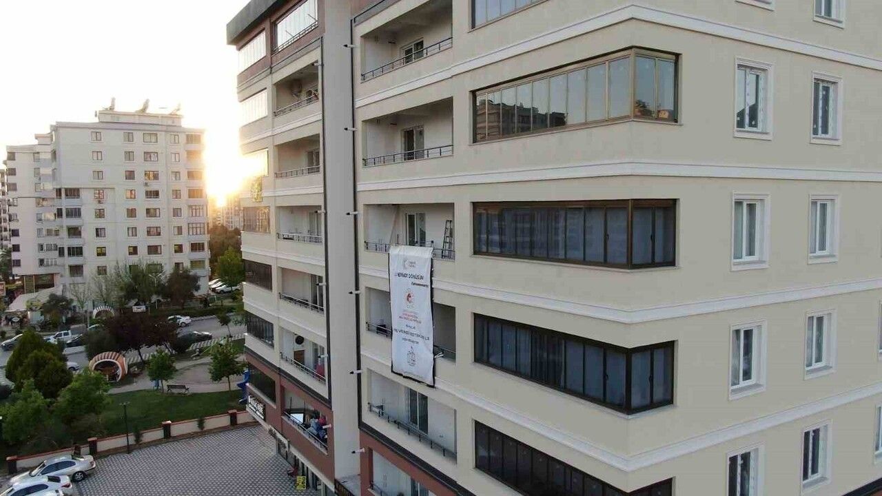 Bakan Kurum’un Yerinde Dönüşüm paylaşımı: 121 bin bağımsız bölüme destek