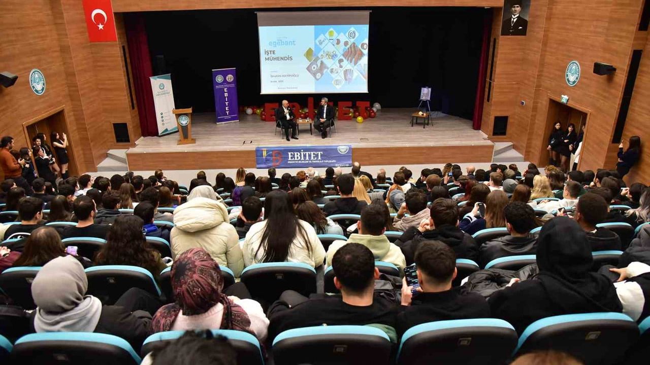 Balıkesir Üniversitesi'nde 'İşte Mühendis - Endüstriyel Kariyer Fuarı 25' öğrencilerle sektörü buluşturdu