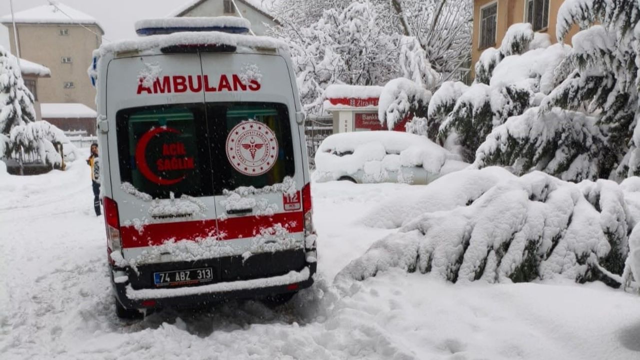 Bartın’da sağlık ekipleri 72 saatte 265 hastaya ulaştı