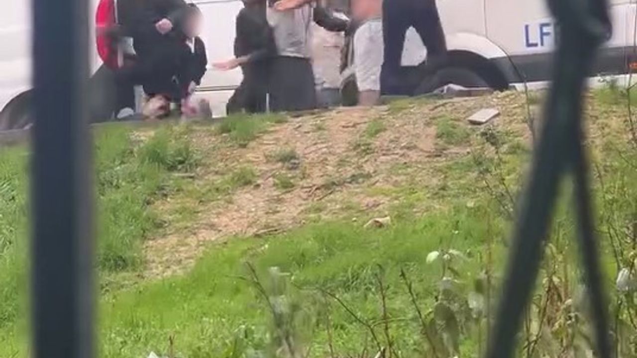 Başakşehir'de mal paylaşımı tartışması kavgaya dönüştü: sopa, kemer ve bıçaklar kullanıldı