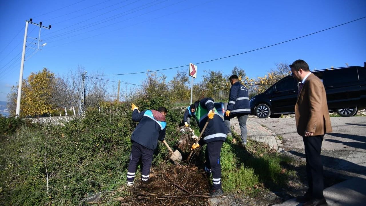 Başiskele'de Cadde ve Sokaklarda Kapsamlı Temizlik
