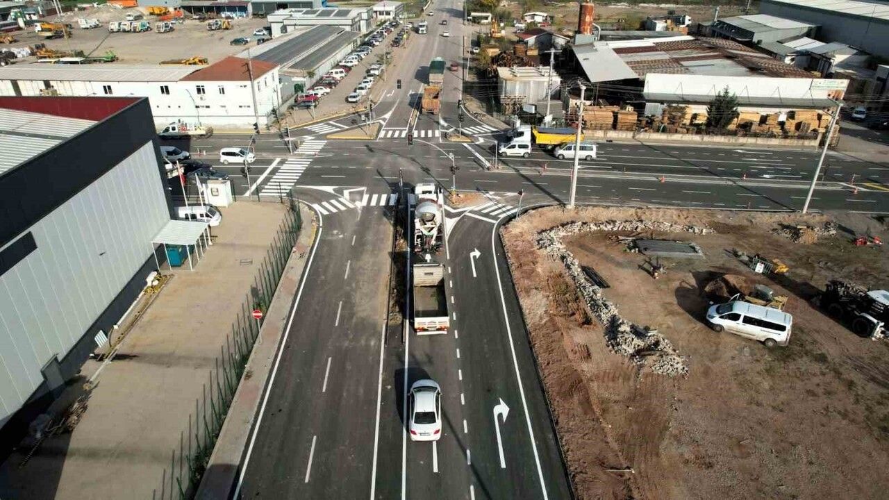 Başiskele Kullar Mahallesi'nde Kavşak Düzenlemesi