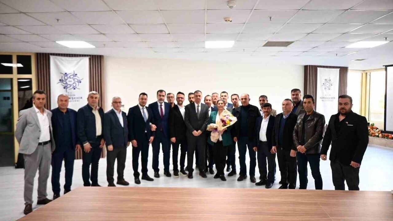 Başkan Çerçioğlu Yenipazar’da muhtarlarla buluştu