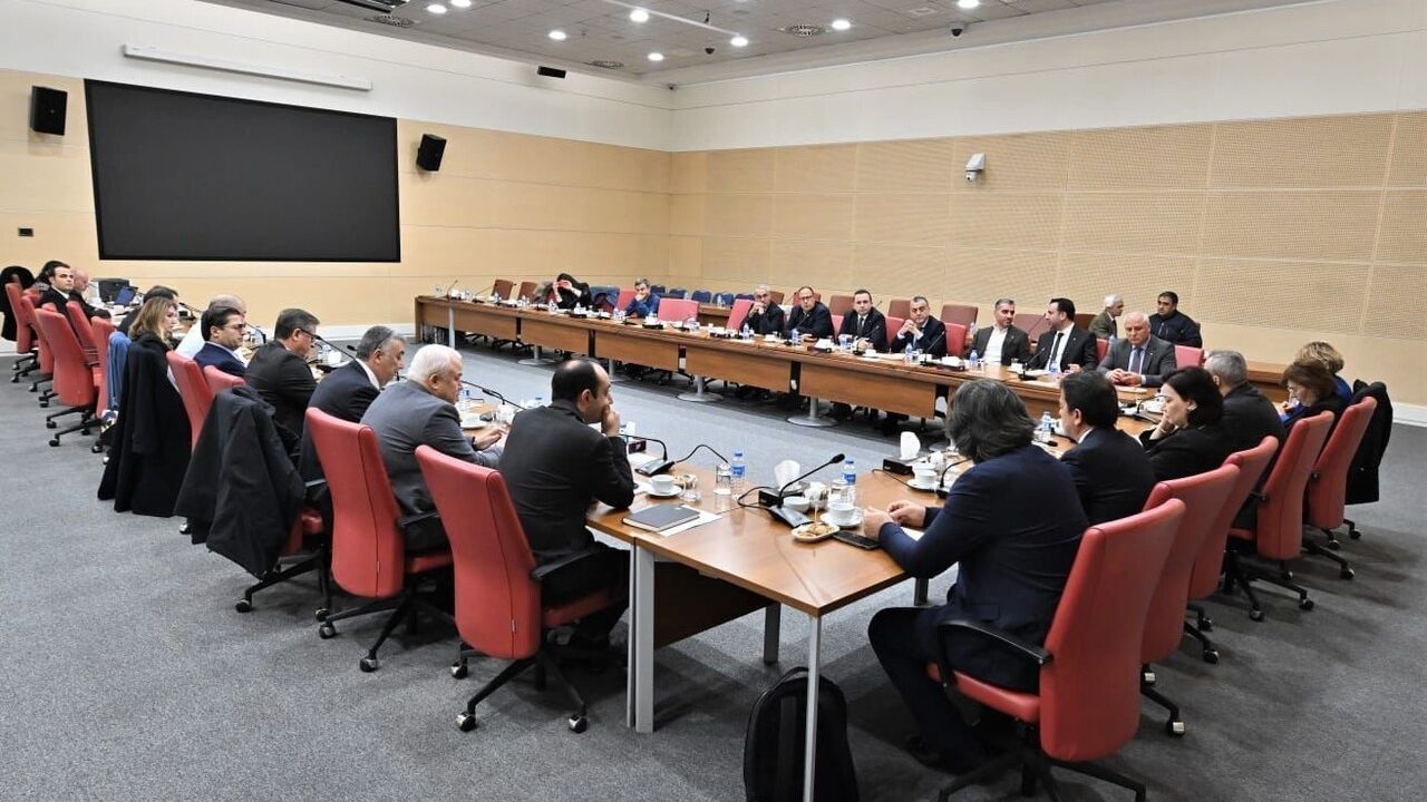 Başkan Erdem: Can güvenliği ve otellerde yangın yönetmeliği talepleri