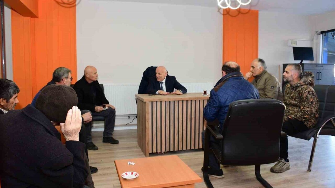 Başkan Şenol Kul Çözüm Merkezi'ni Ziyaret Etti, Hızlı Sonuç Vurgusu