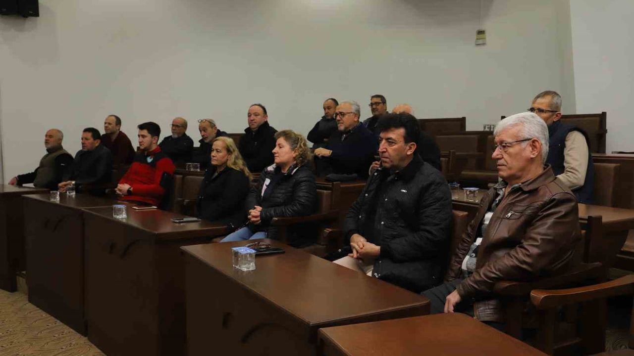 Başkan Tetik, Ahmet Şensan Kültür Merkezi esnafıyla üçüncü kez buluştu