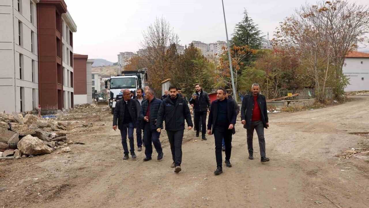 Başkan Ulutaş 1. ve 2. etap rezerv alanlarını inceledi