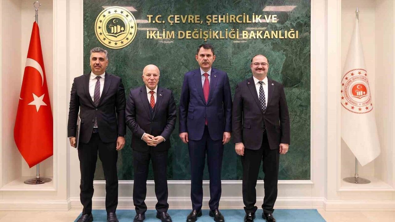 Başkent'te Kentsel Dönüşüm ve İklim Forumu İçin Kritik Görüşme