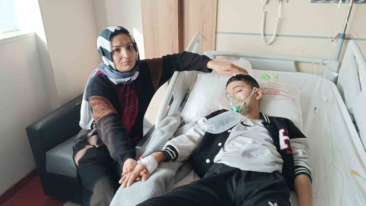Batman'da 13 yaşındaki çocuğun 52 gündür süren öksürük nöbetleri