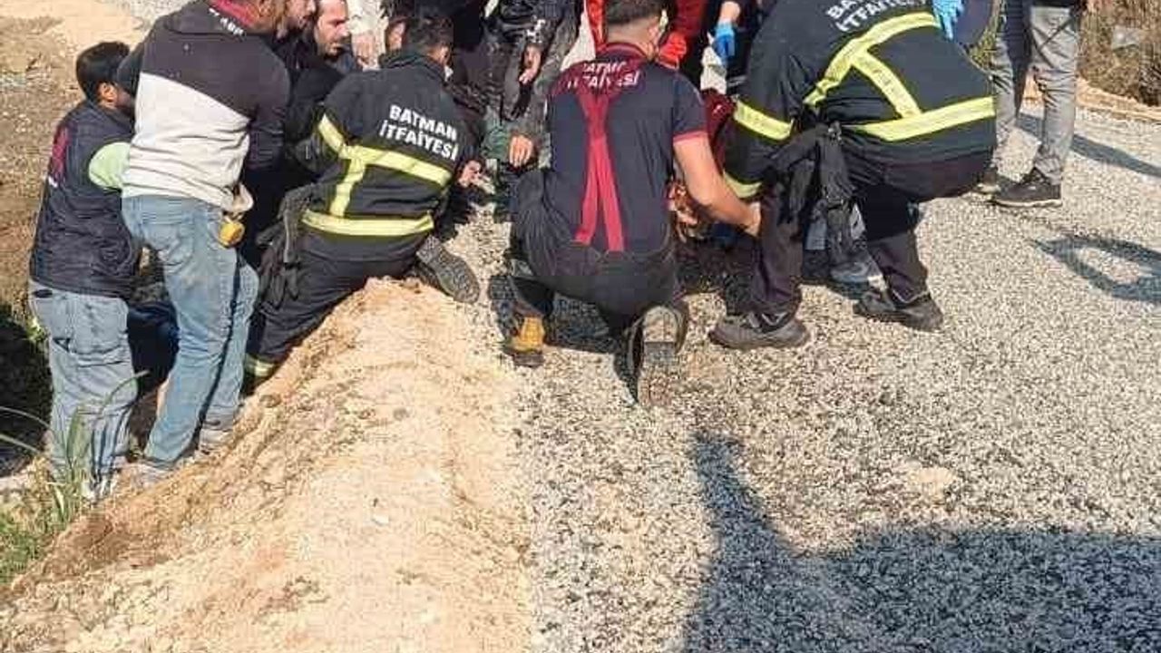 Batman'da otomobil su kanalına düştü: 1 yaralı